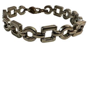 Silver tone square  and circle link bracelet